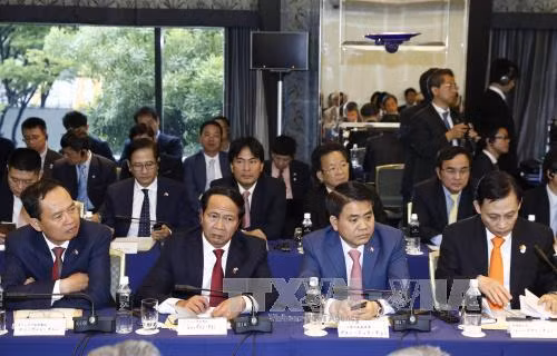 Thủ tướng Nguyễn Xuân Phúc đối thoại với các doanh nghiệp vùng Kansai, Nhật Bản ảnh 3