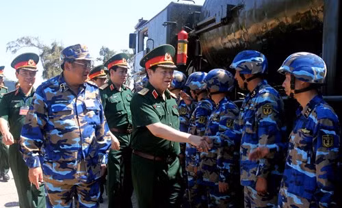 Kiểm tra công tác huấn luyện, sẵn sàng chiến đấu của Quân chủng Hải quân ảnh 1