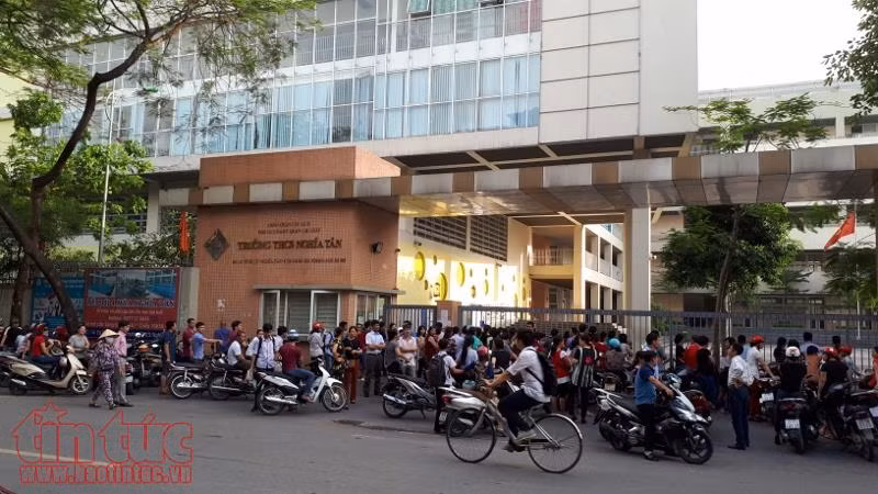 Khoảng 76.000 thí sinh Hà Nội 'ganh đua' 57.000 suất vào lớp 10 công lập ảnh 1