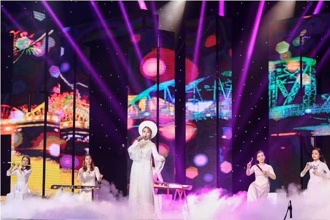 Trực tiếp vòng bán kết Thần tượng Bolero: Phương Liên, Ngọc Sơn, Hellen Thuỷ và Triều Quân vào chung kết ảnh 13