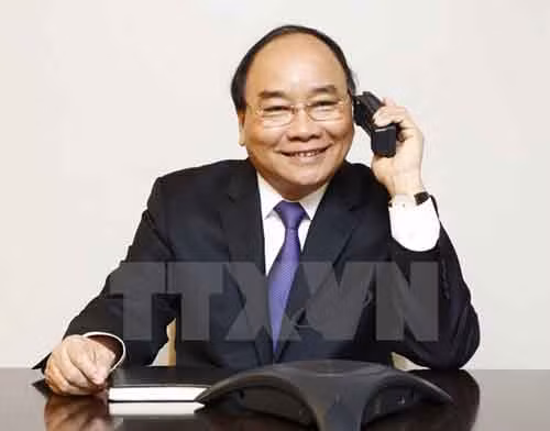 Thủ tướng Nguyễn Xuân Phúc điện đàm với các nghị sỹ Hoa Kỳ ảnh 1