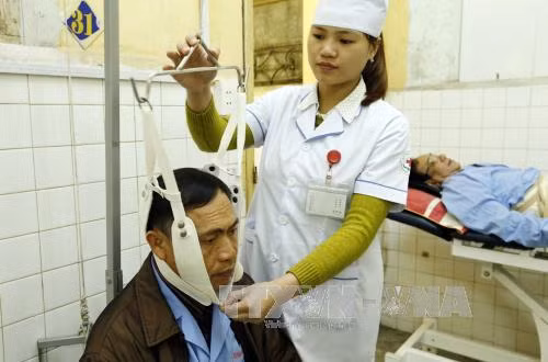Vẫn còn nhiều bất cập trong khám chữa bệnh bảo hiểm y tế y học cổ truyền ảnh 1
