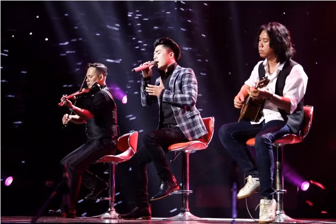 Thần tượng Bolero vòng quyết đấu: Triều Quân hát 'Xót xa' truyền cảm và đầy nội lực ảnh 5
