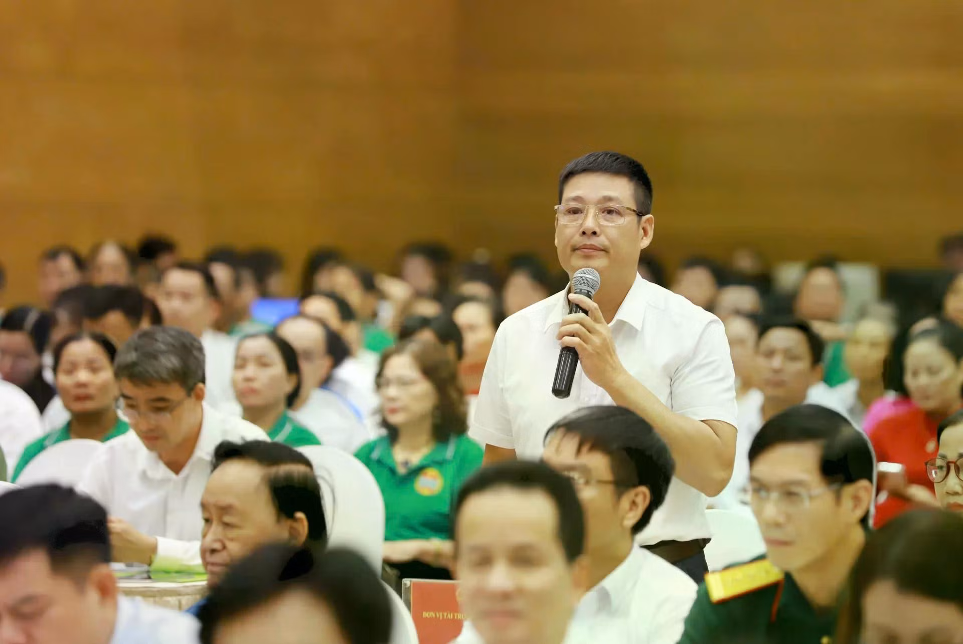 nongdanhy.jpg