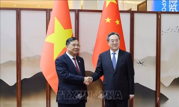 Quan hệ Việt - Trung thời gian qua tiến triển tích cực, toàn diện