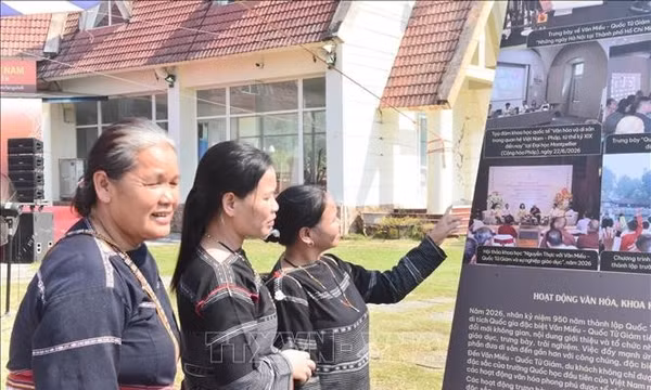 Trưng bày 950 năm Quốc Tử Giám Thăng Long - Tôn vinh truyền thống hiếu học