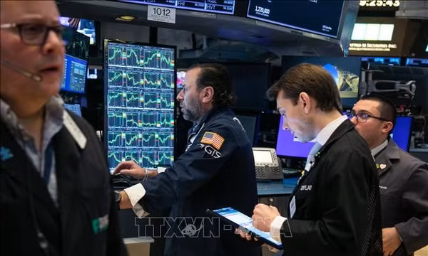 Chỉ số Nasdaq Composite tăng 2% trong tuần qua
