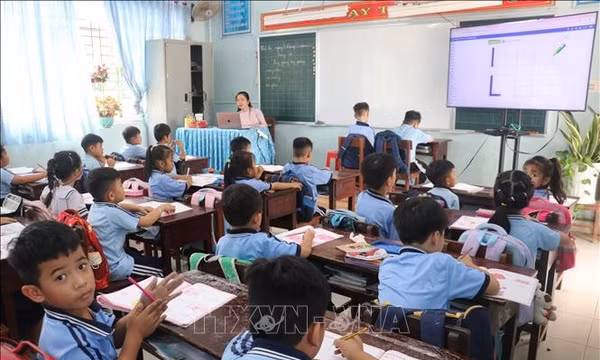 Tạo nền tảng ngoại ngữ cho học sinh trong bối cảnh hội nhập quốc tế