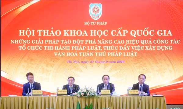Hình thành thói quen tự giác tuân thủ pháp luật cho người dân, doanh nghiệp
