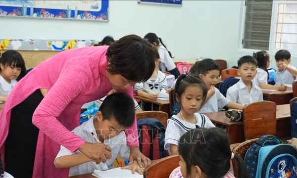 Giải bài toán mới về quản trị ở trường học có quy mô lớn