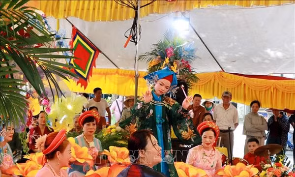 Lan tỏa giá trị thực hành tín ngưỡng thờ Mẫu