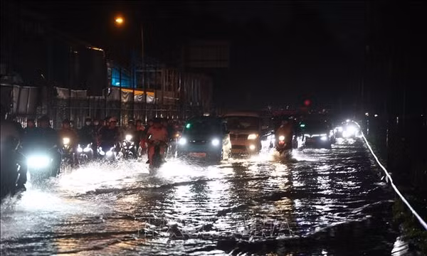TP Hồ Chí Minh ghi nhận 3.810 cú sét chỉ trong 2 ngày