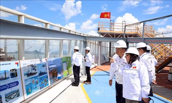 Điểm tin kinh tế Việt Nam nổi bật ngày 13/10/2026