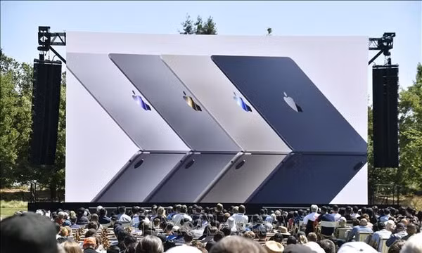 Apple dự kiến ra mắt máy tính xách tay màn hình cảm ứng đầu tiên