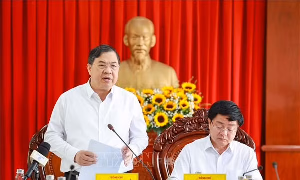 Phó Thủ tướng Thường trực Phạm Gia Túc yêu cầu Tây Ninh giữ đà tăng trưởng