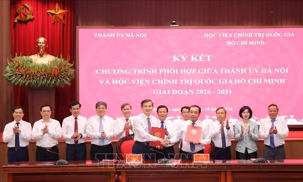 Gắn nghiên cứu lý luận với lời giải cho bài toán phát triển Thủ đô