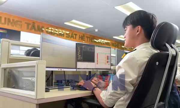 Học, thực hành theo Bác: Đổi mới công tác cán bộ, trọng dụng nhân tài