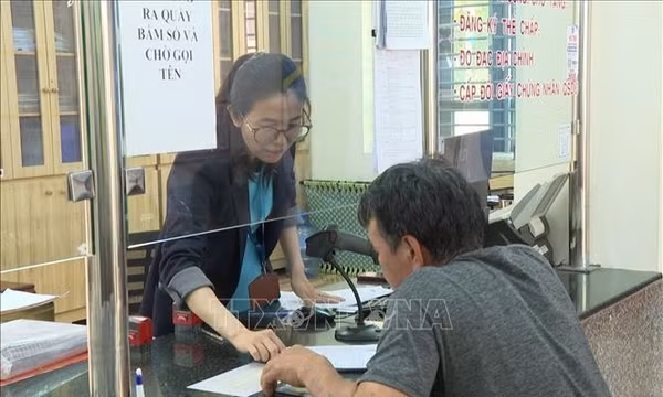 Đổi cách tiếp cận, chính quyền chủ động tìm đến người dân