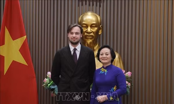 Nghiên cứu, phát triển mô hình tàu y tế theo định hướng lâu dài