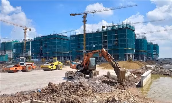 Ninh Bình gỡ vướng mặt bằng, gấp rút giải ngân vốn đầu tư công