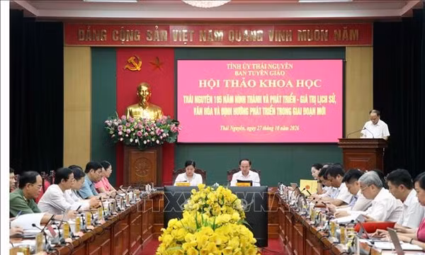 Chuyển giá trị lịch sử, văn hóa và truyền thống cách mạng thành nguồn lực phát triển