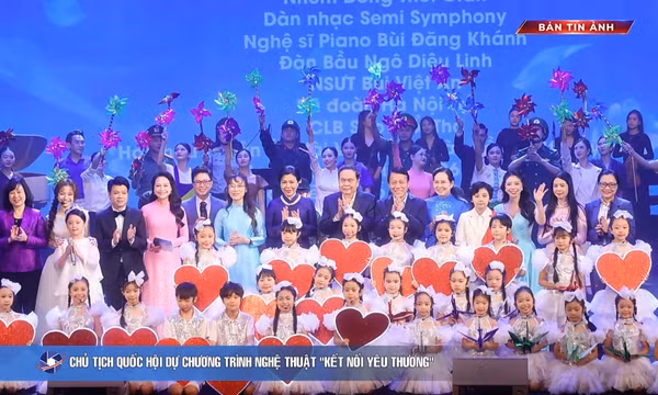 Bản tin ảnh sáng 6/10