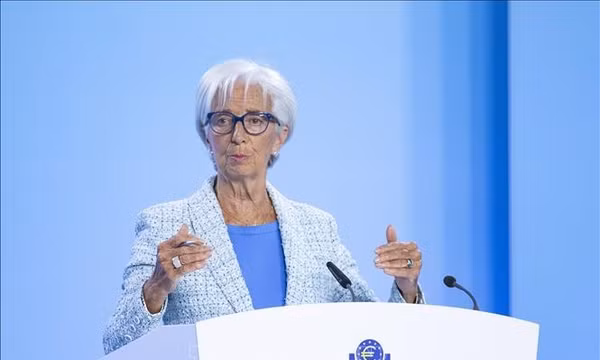 Chủ tịch ECB: Lãi suất không nhất thiết tăng theo giá năng lượng