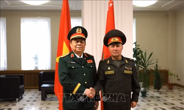 Việt Nam và Belarus tăng cường trao đổi kinh nghiệm giáo dục chính trị, tư tưởng trong quân đội