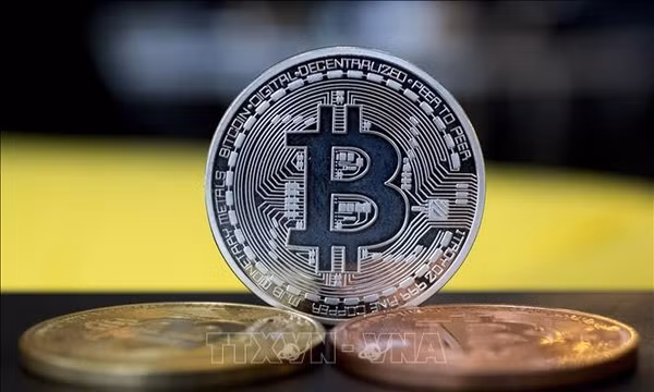 ECB đề xuất siết quy định tiền kỹ thuật số, mở rộng lệnh cấm trả lãi stablecoin