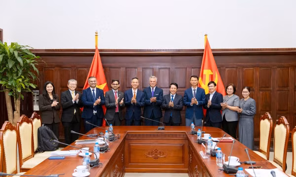 Thúc đẩy hợp tác công - tư trong quá trình Việt Nam chuyển đổi số 