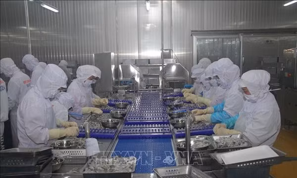 Ngân hàng giảm lãi suất huy động, tạo dư địa hạ lãi vay