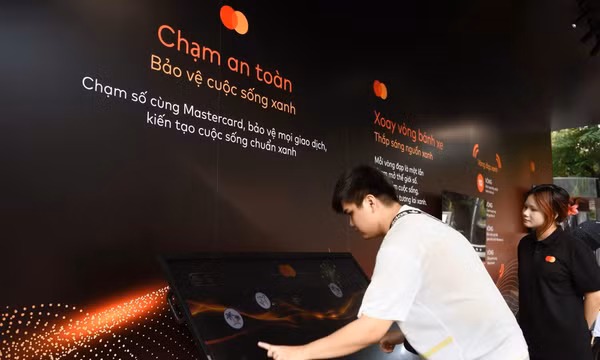 Hơn 10 tỷ giao dịch và bài toán hệ sinh thái số an toàn