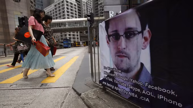 Vụ Snowden thử thách quan hệ Trung Quốc - Hong Kong ảnh 1