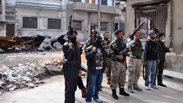 Israel tuyển quân giúp phe nổi dậy Syria ảnh 1