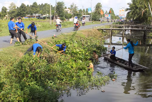 Cần quan tâm hơn đến tập huấn kỹ năng cho sinh viên tình nguyện ảnh 2