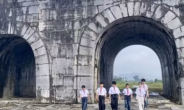 Gieo mầm tình yêu di sản và văn hóa cho thế hệ trẻ