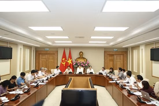 Phó Thủ tướng Vũ Đức Đam: Phải hoàn thiện cơ chế đặt hàng các trường sư phạm ảnh 1