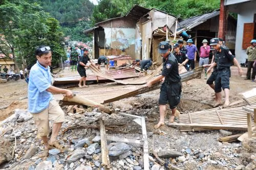 Yên Bái: Mưa lớn gây sạt lở đất khiến một người chết ảnh 1