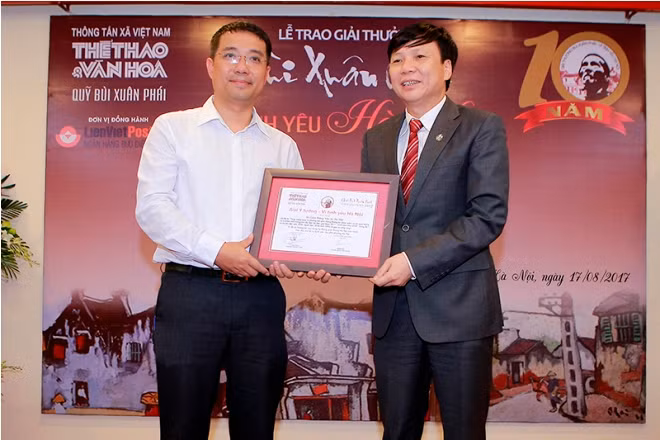 Chùm ảnh lễ trao giải thưởng 'Bùi Xuân Phái- Vì Tình yêu Hà Nội' ảnh 6