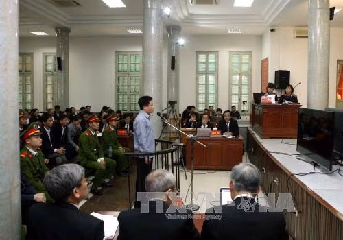 Vụ án Hà Văn Thắm: Các bị cáo đồng loạt khai chi lãi ngoài theo chỉ đạo của cấp trên ảnh 1
