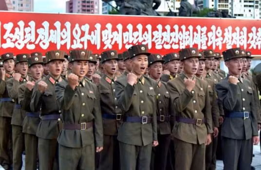 Tỷ lệ ủng hộ Tổng thống Trump thấp kỷ lục, người Mỹ chia rẽ về vấn đề Triều Tiên ảnh 2