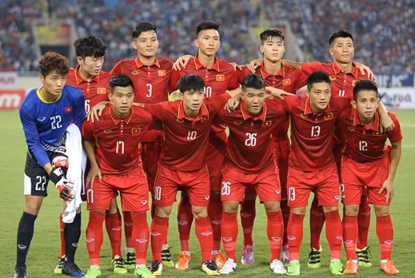Chinh phục 'ngôi vương' bóng đá ảnh 1