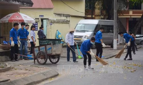 Hà Nội ra quân tổng vệ sinh môi trường chống dịch sốt xuất huyết ảnh 2