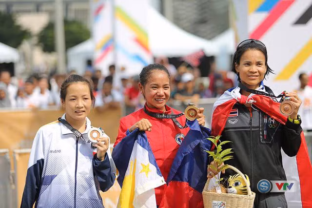 SEA Games 29: Điền kinh hụt HCV marathon vì 'sai lầm chiến thuật' ảnh 1