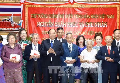 Thủ tướng Nguyễn Xuân Phúc gặp mặt các hội đoàn và Việt kiều toàn Thái Lan ảnh 1