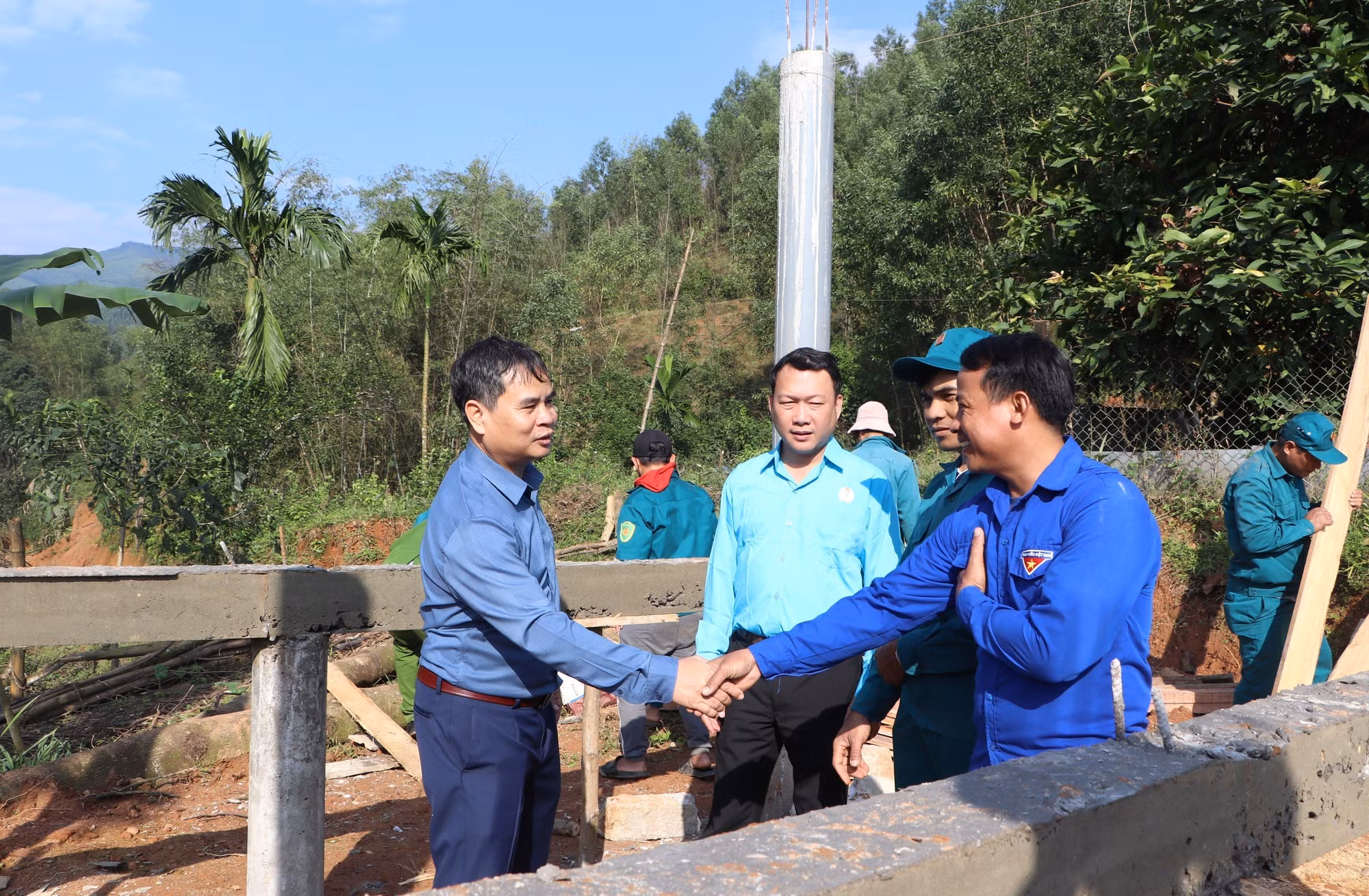 potal-xuan-am-trong-nhung-ngoi-nha-moi-tai-quang-ngai-7803909.jpg