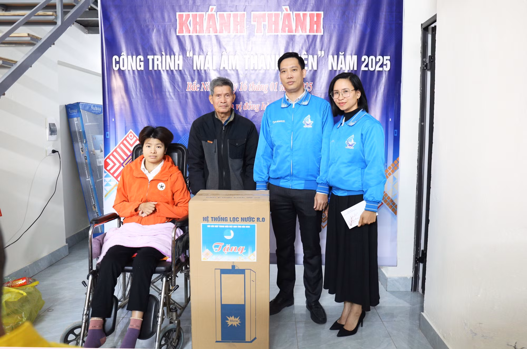 potal-thanh-nien-bac-ninh-chung-tay-xoa-nha-tam-nha-dot-nat-7920895.jpg