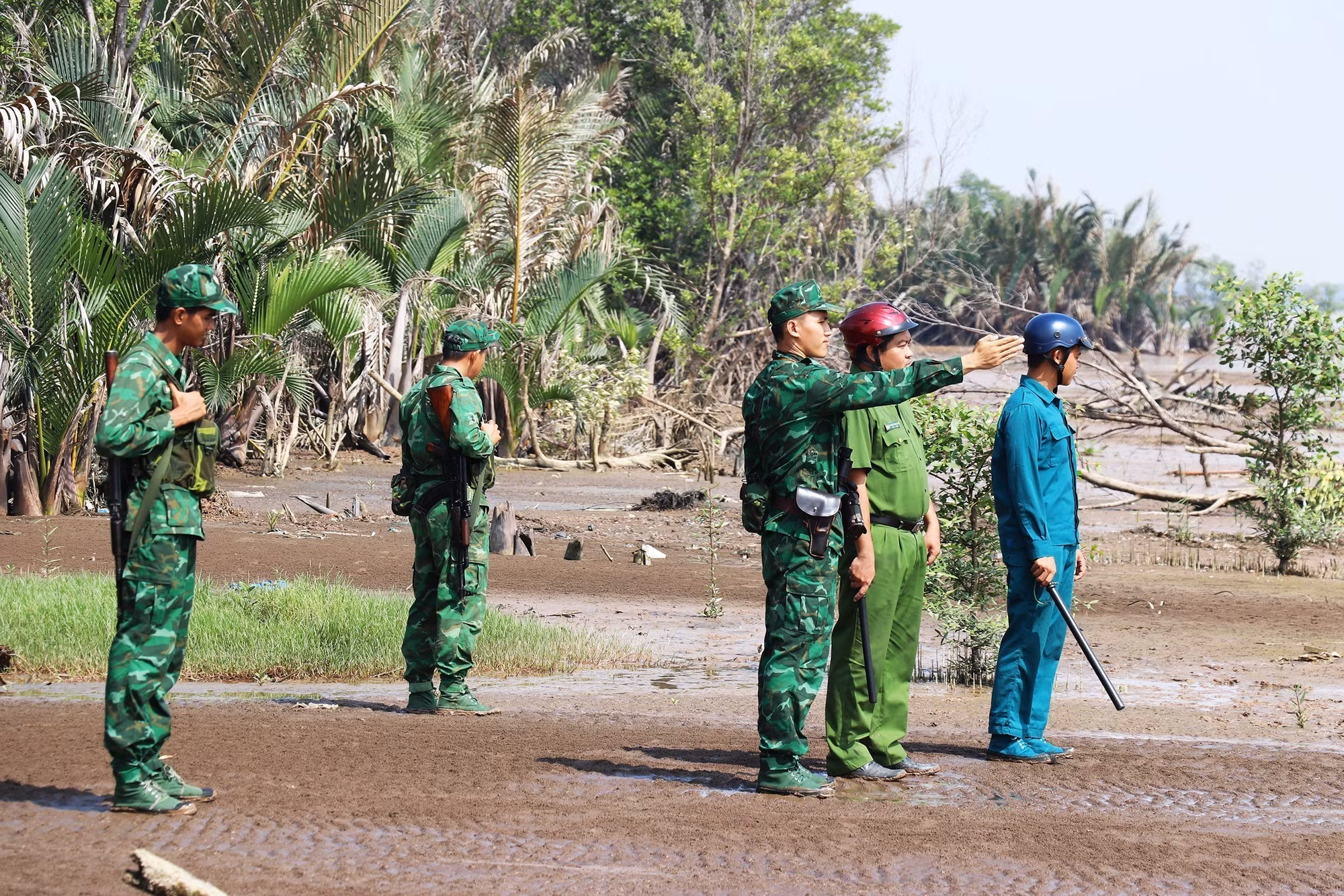 potal-bo-doi-bien-phong-tien-giang-bao-dam-trat-tu-an-ninh-vung-bien-gioi-bien-7883693.jpg