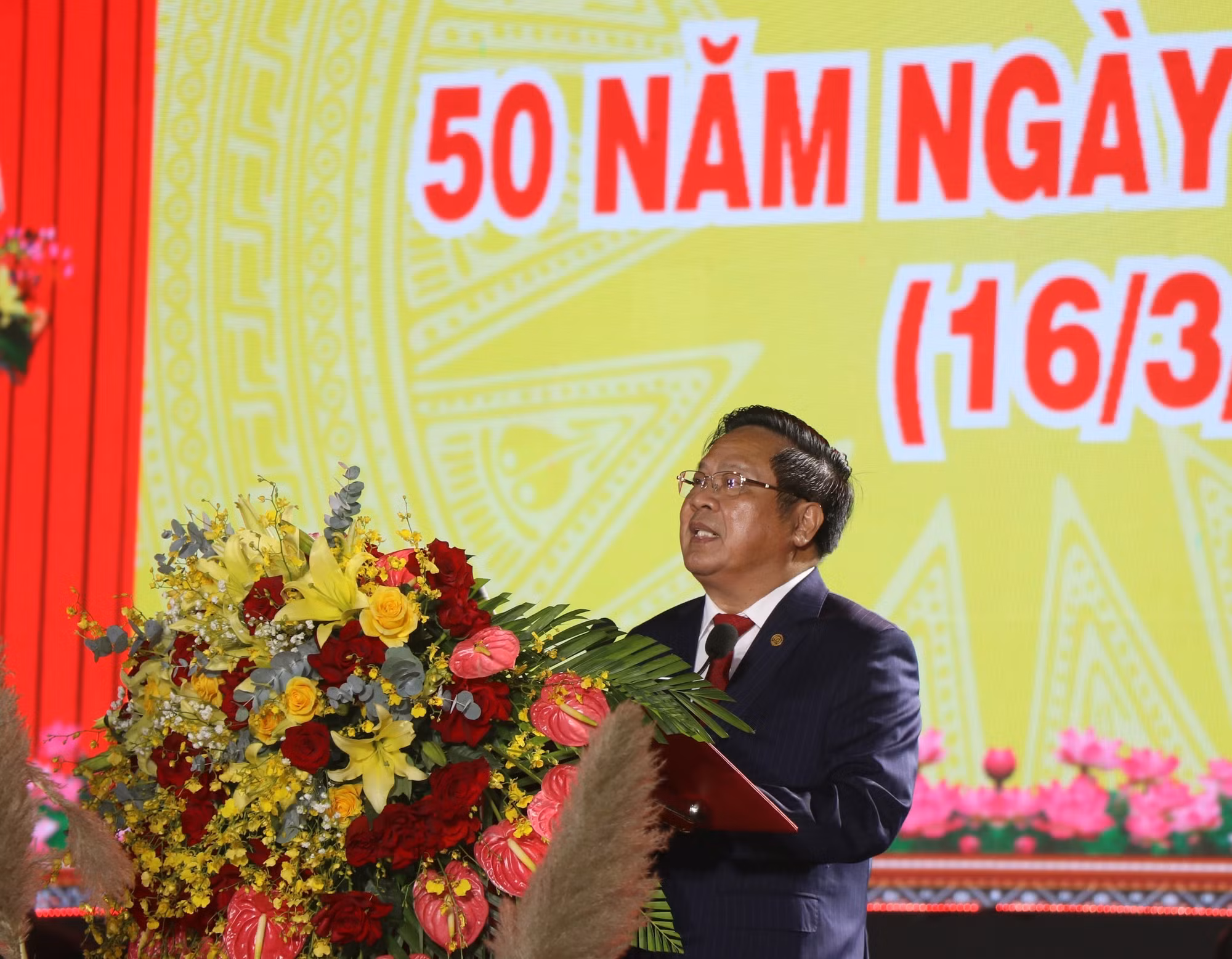 potal-kon-tum-ky-niem-50-nam-ngay-giai-phong-7916235.jpg