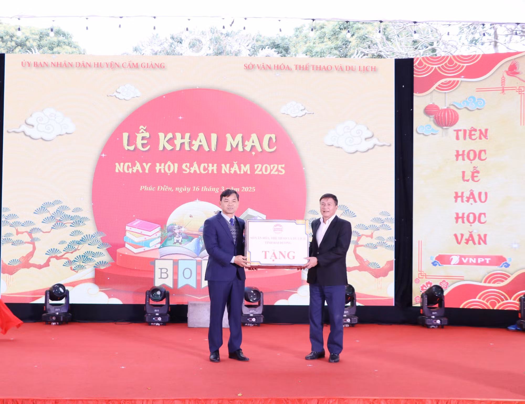 potal-van-mieu-mao-dien-la-khu-du-lich-cap-tinh-cua-hai-duong-7915605.jpg